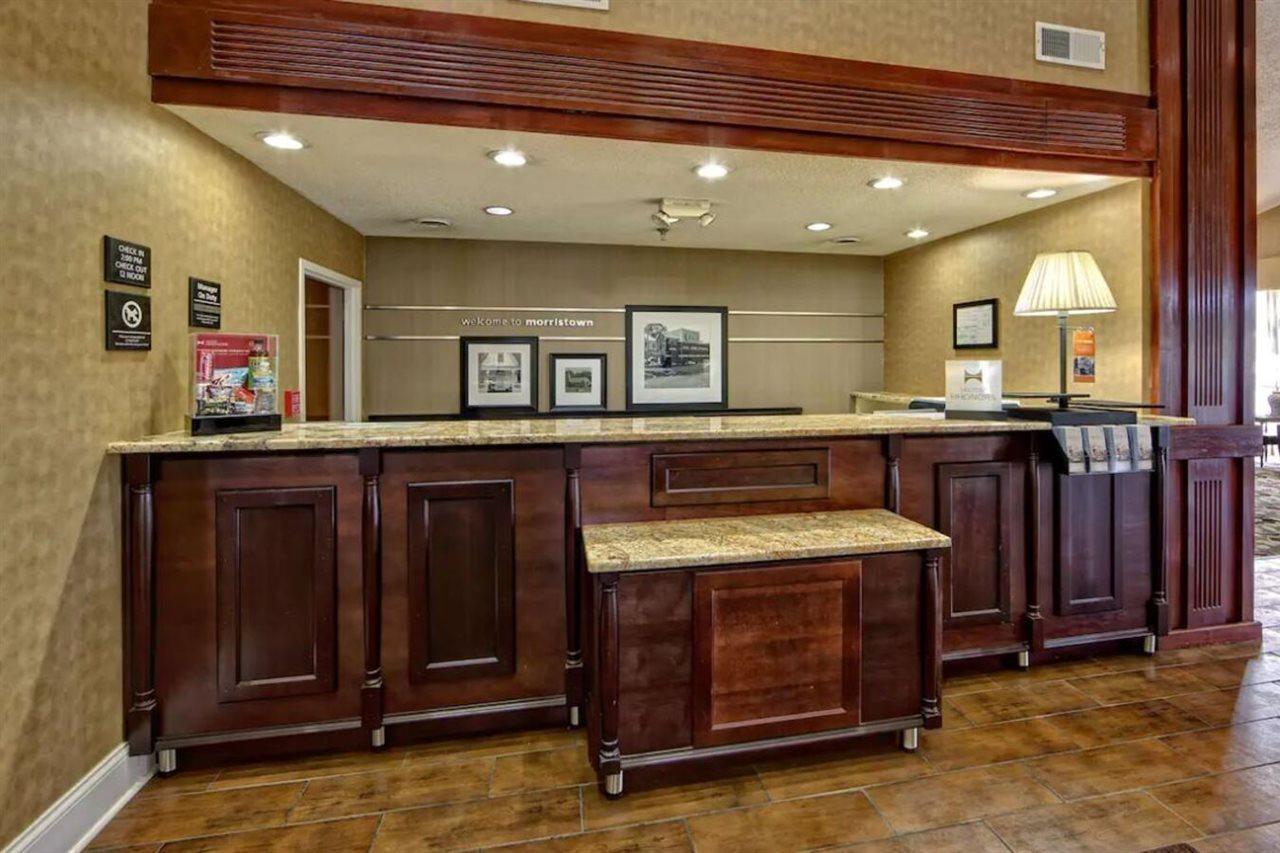 Hampton Inn Morristown Buitenkant foto