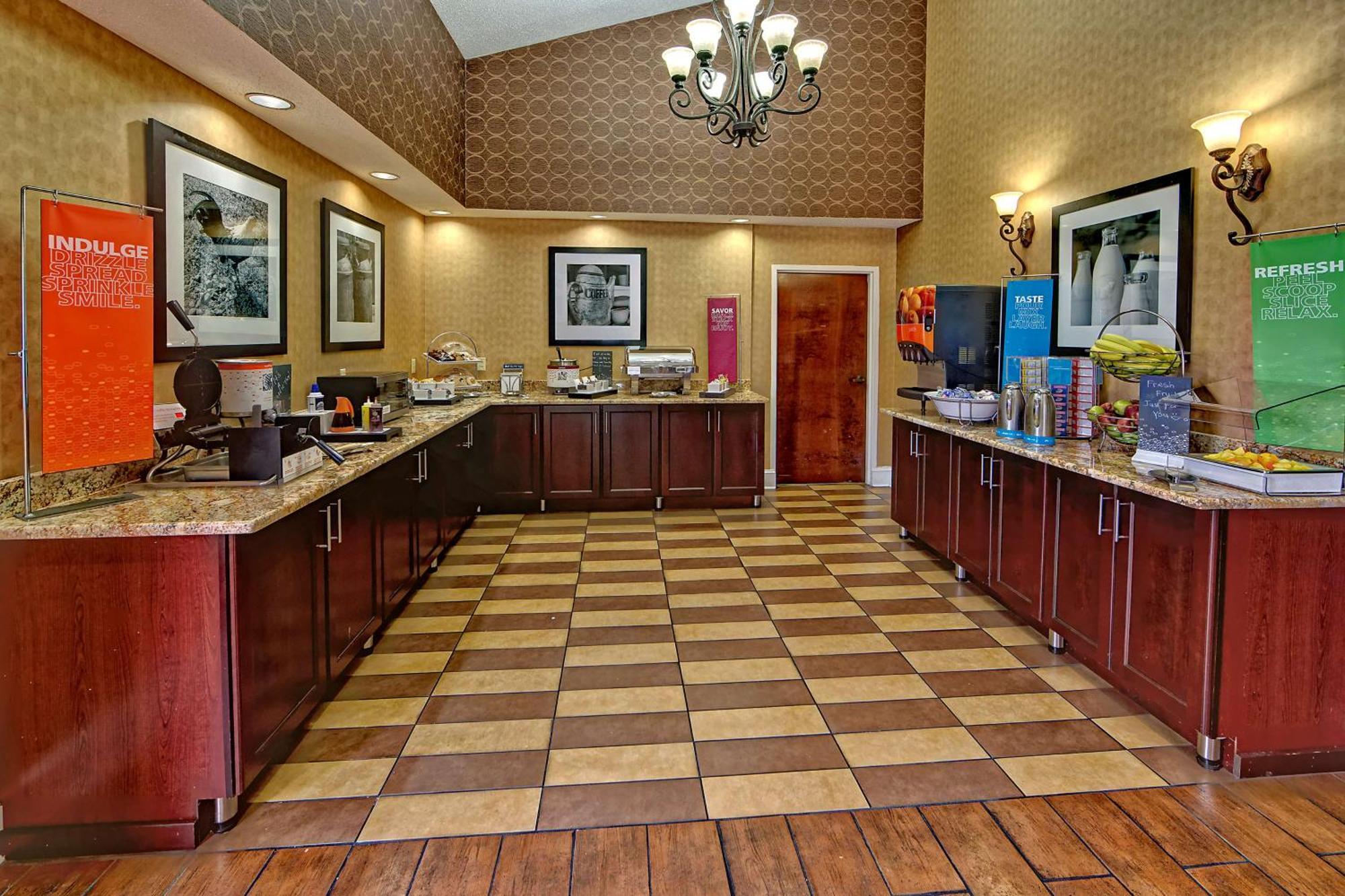 Hampton Inn Morristown Buitenkant foto